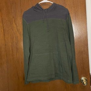 Brand: Urban Pipeline | Size: L | Color: Gray/Green